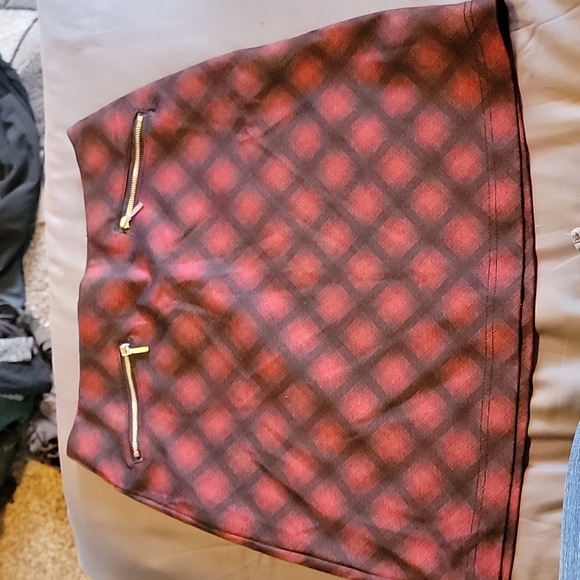 Matrices size medium knee length skirt - Picture 1 of 3